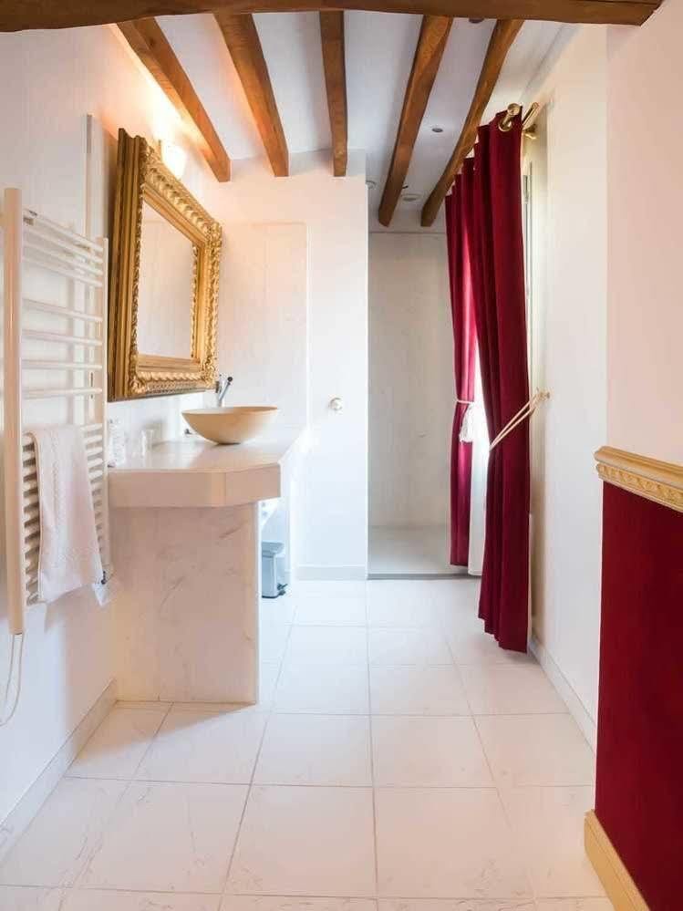 Le Clos Des Vignes Neuville-Bosc エクステリア 写真