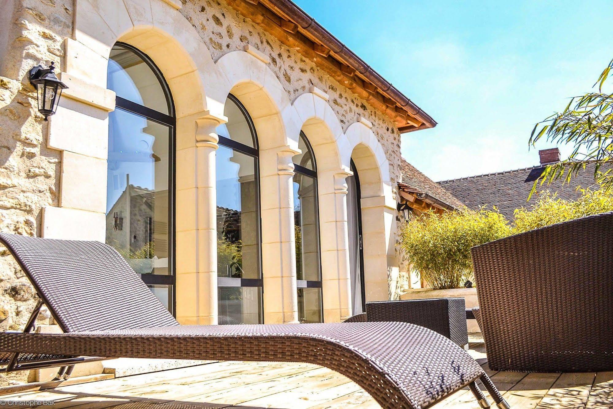 Le Clos Des Vignes Neuville-Bosc エクステリア 写真